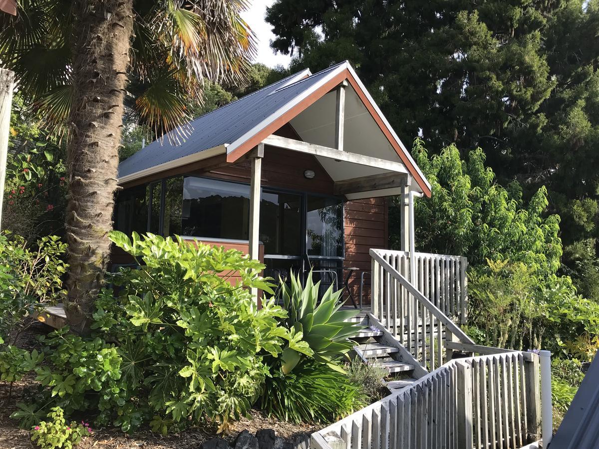 Bay Cabinz Motel Paihia Exterior photo